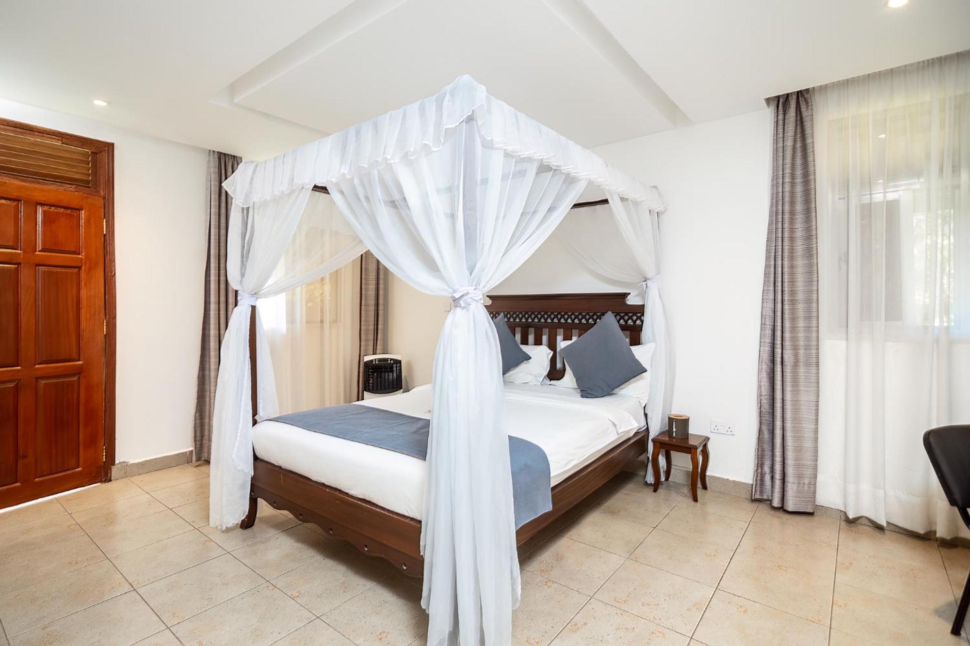 Harry'S Kisumu Oasis Aparthotel Exteriör bild